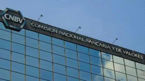 Multan a bancos mexicanos señalados por EUA de lavado de dinero
