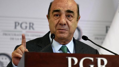 Exprocurador Murillo Karam, es hospitalizado por derrame cerebral