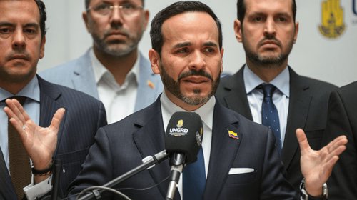 Colombia presenta 'cúpula militar' contra narcoterrorismo