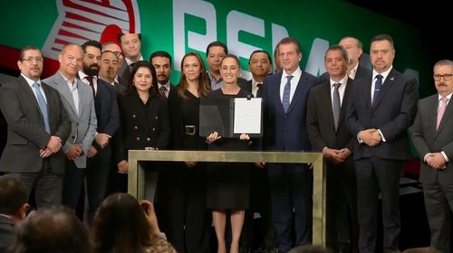 Anuncia Sheinbaum plan para bajar comisiones en combustibles