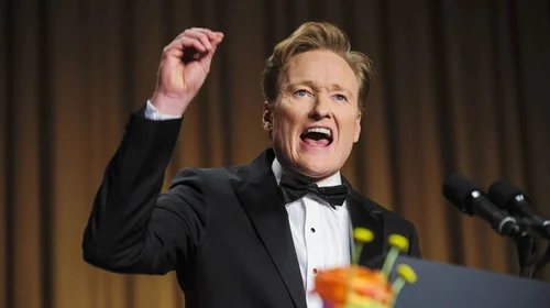 Conan O'Brien volverá a conducir los Premios Óscar en 2026
