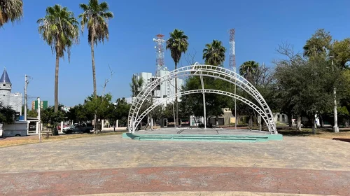 Piden atención para el teatro en Plaza Treviño Zapata