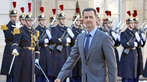 Condenan a muerte al expresidente de Siria por crímenes de guerra