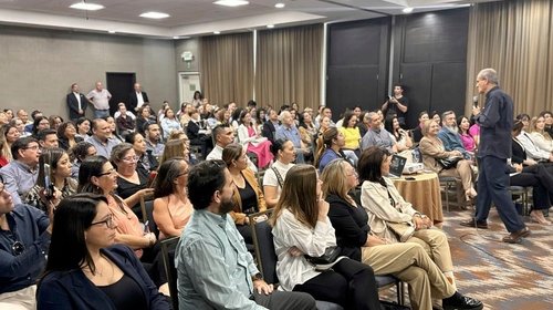 Comparte Pablo Latapí claves para una mejor productividad laboral