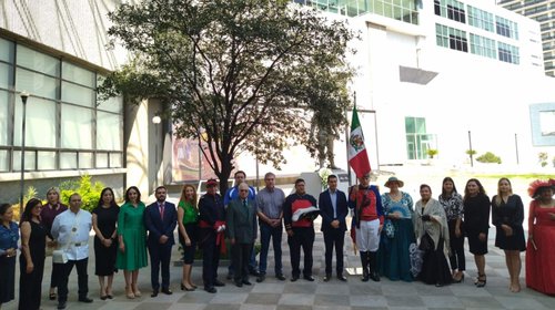 Conmemora Congreso 427 años de la fundación de Monterrey