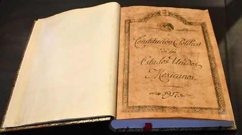 Conmemoran 109° aniversario de la Promulgación de la Constitución