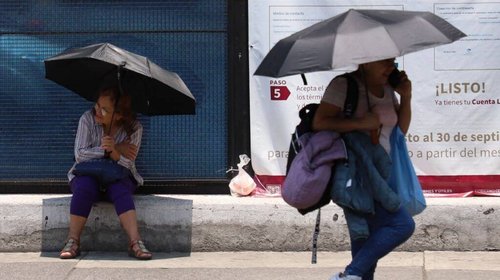 Calor deja 2 muertes y más de 100 casos en México