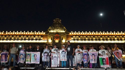 Caso Ayotzinapa: Revocan la prisión preventiva a ocho militares