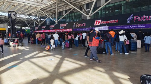 Denuncian fraude en línea de autobuses en Monterrey