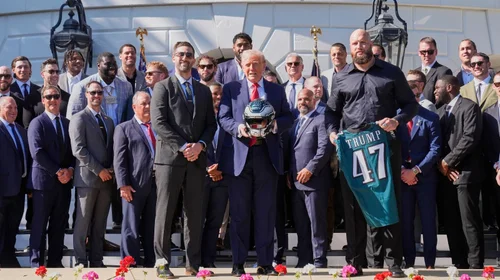 Trump celebra a los Eagles en la Casa Blanca, pero sin Hurts