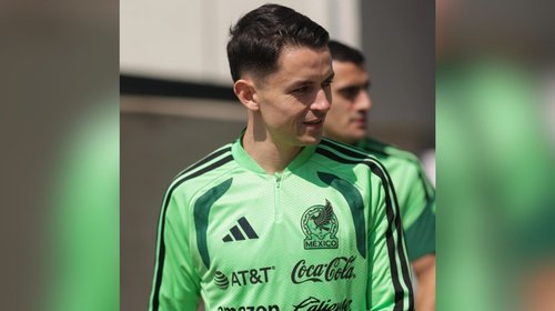 Tiene Álvaro Fidalgo su primer entrenamiento con el Tri