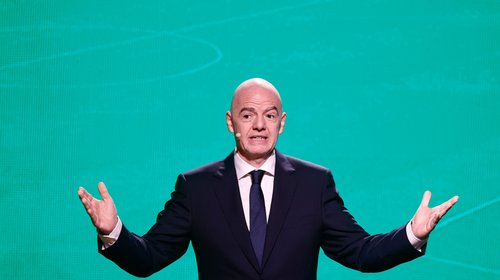 Infantino plantea levantar veto a Rusia por su invasión a Ucrania