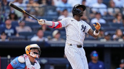Yankees vence a Toronto con batazos de Rice y Chisholm