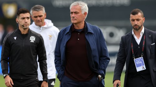 'Hablaré de mi futuro el próximo lunes': Mourinho