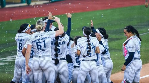 Sultanes Femenil avanza a la Serie de la Reina