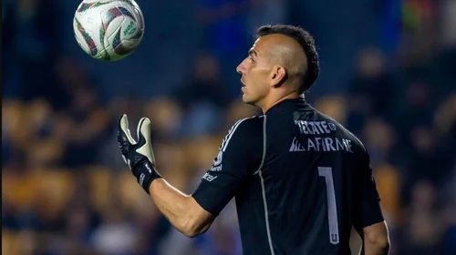 Nahuel Guzmán, portero argentino de Tigres... ¡saca ‘100’!