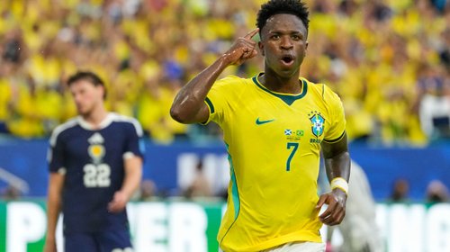 Brasil aplasta a Escocia y asegura el liderato de su grupo