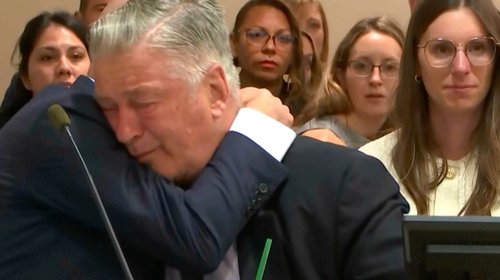 Desestiman cargos de homicidio involuntario contra Alec Baldwin