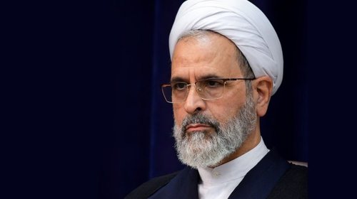 Designan ayatolá Alireza Arafi como miembro del consejo interino