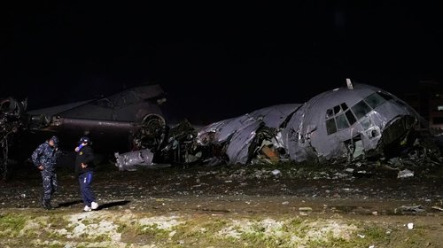 Declaran luto en Bolivia tras accidente aéreo que dejó 22 muertos