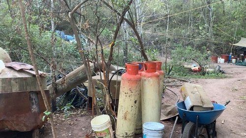 Destruyen 2,400 kilogramos de metanfetamina en Durango