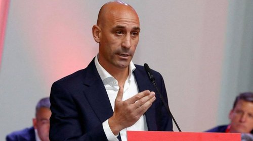 Dimite Luis Rubiales como presidente de la RFEF