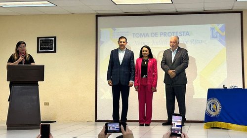 Rinde protesta nueva directora de Escuela de Sistemas de la UAdeC