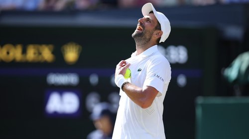 Djokovic supera a Federer con más victorias en Wimbledon