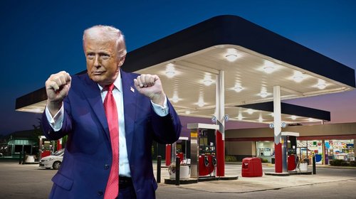 Trump baja el precio de la gasolina y celebra con Daddy Yankee