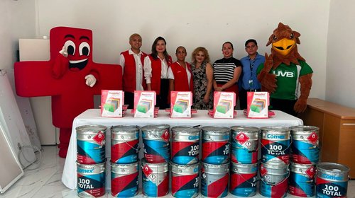 Donan a Cruz Roja Reynosa pintura y material de oficina