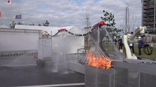 Diseñan robot en forma de dragón para ayudar a bomberos