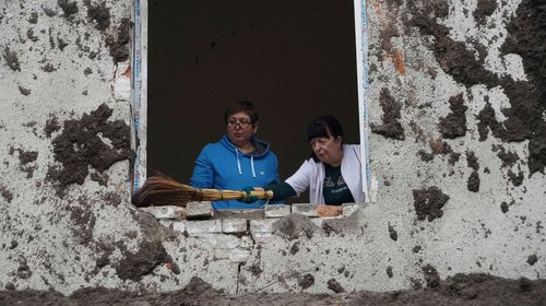 Drones rusos incendian hotel en ciudad ucraniana del Mar Negro