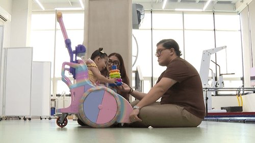 Amor impreso en 3D: familia crea silla de ruedas para Ana Vi