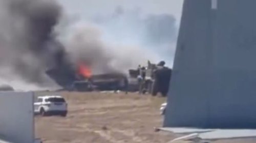 Se estrella avión de los Marines en California; piloto se eyectó