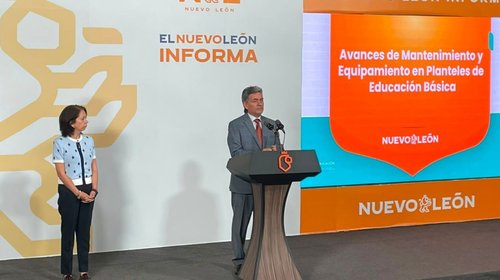 Analiza Educación prohibir celulares en escuelas de Nuevo León