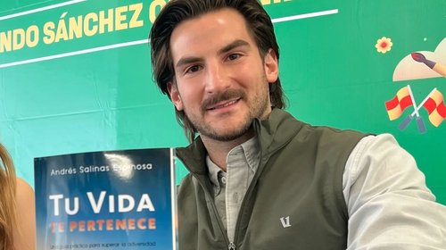 Presenta Andrés Salinas su libro 'Tu Vida te Pertenece'