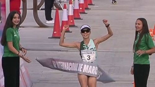 Alegna González conquista La Coruña rumbo a LA 2028