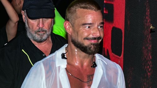 Detienen show de Ricky Martin tras ataque con gas lacrimógeno