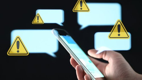 Alistan campaña contra extorsiones por mensajes falsos de multas