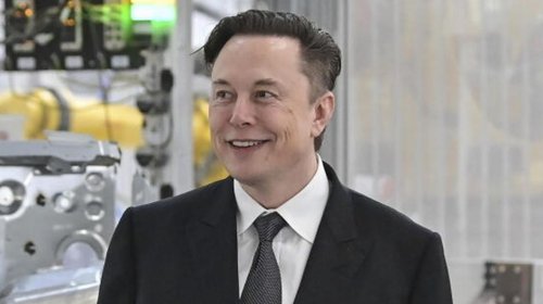 Se convierte Elon Musk en el primer billonario en el mundo 