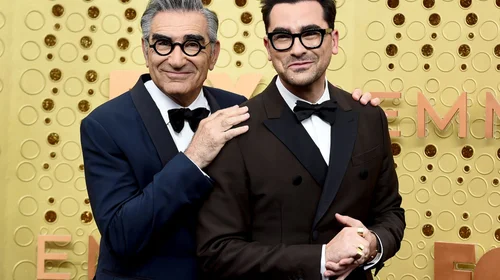 Eugene y Dan Levy serán anfitriones de los Emmy