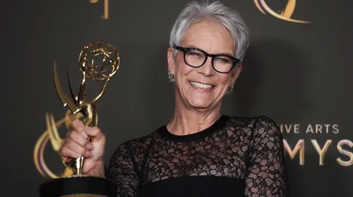 'Shogun' arrasa en los Emmy; Jamie Lee Curtis es galardonada