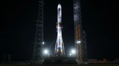 Empresa espacial de Jeff Bezos cancela su primer despegue