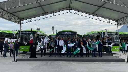 Entregan 200 nuevos camiones; reestructura termina en 2024 
