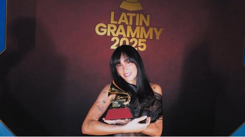 Aitana gana el Latin Grammy a mejor diseño por 'Cuarto azul'