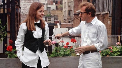 Guion de la cinta 'Annie Hall' es vendido por $394,000 dólares