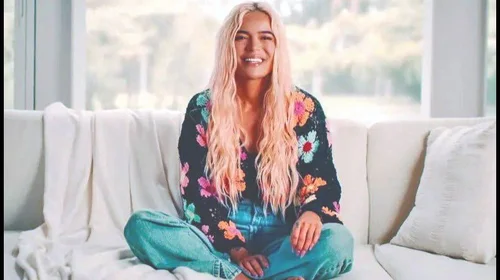 Karol G revela todo sobre su nuevo romance con Feid