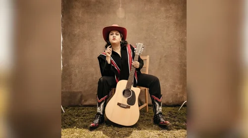 Vivir Quintana lanza álbum de corridos sin misoginia ni machismo