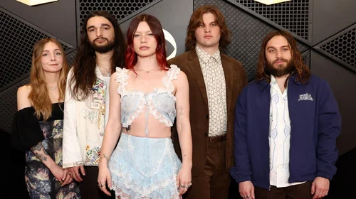 Wet Leg 'sube de nivel' con su segundo álbum, 'Moisturizer'
