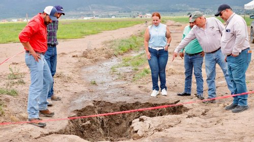 Especialistas descartan riesgo por grieta en municipio de Arteaga
